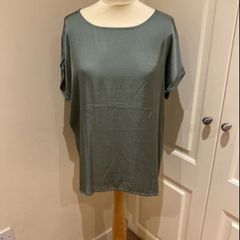 Entre Nous Paris size 14 khaki viscose top