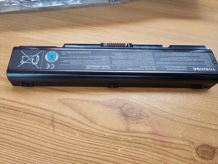 Toshiba laptop battery model no PA3534U-1BRS DC10.8V Repair Spare.