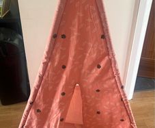 Teepee tent