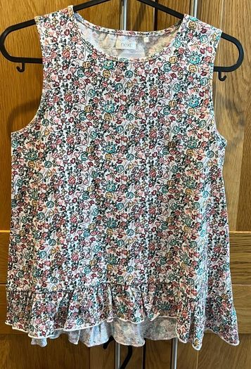 NEXT BNWT Girls Summer Top, dipped back, age 10