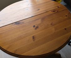 Pine kitchen table