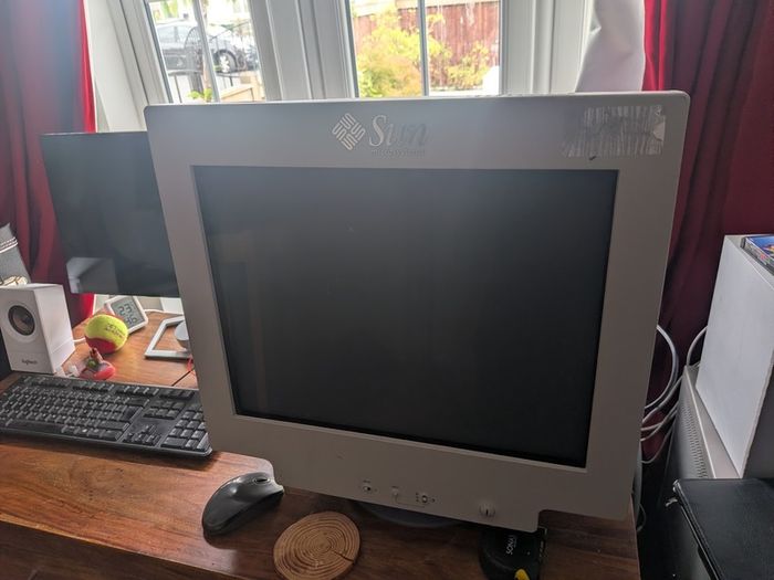 Rare 21inch Sun Microsystems GDM-5510 FD Trinitron CRT Monitor (Sony CPD-G520 Variant)  5800 Hours