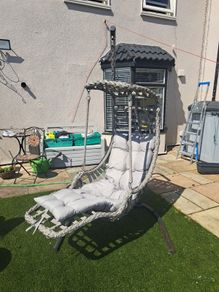 Garden egg chair