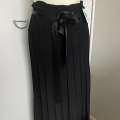 New Skirt, size 14