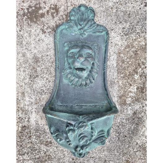 Wall Mounted Lion Head Tap/Fountain Cast Iron CH R S065A
