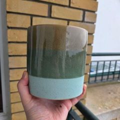Plant pot