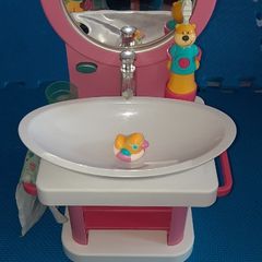Baby born sink