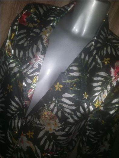 BNWT Modo floral blazer/jacket size UK12 EUR40 Postage included