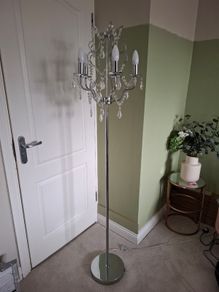 Floor lamp