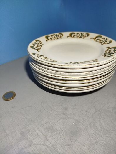 Sampson Bridgwood Plates x 8