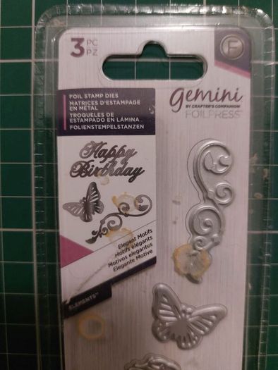Foil stamp dies