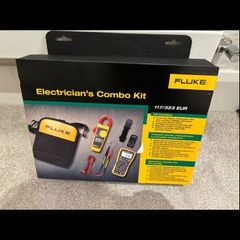 FLUKE 117/323 Electrician's Multimeter Combo Kit