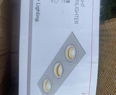 4 recessed 3 spot fitting