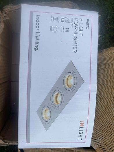 4 recessed 3 spot fitting