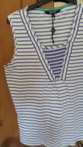 Maine lilac/white top