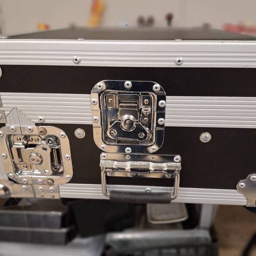 Citronic 8u x 2u Flight case