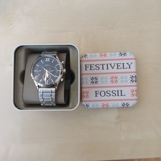 Men Fossil watch. Brand New.