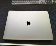 MacBook Pro 16 i9 32/512 GB