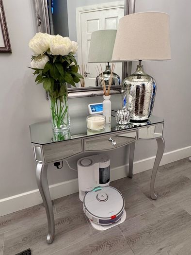 Glamour glass console table