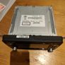 07 Golf car radio perfect condition. Image 2