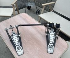 Pearl double pedals