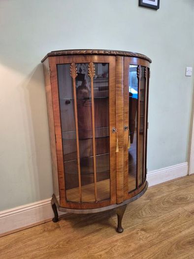 glass cabinet