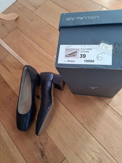 Barminton Ocean Blue Metalic Leather Shoes (39)