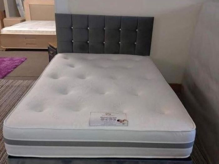 New Stylish single ,Double 4ft, 4ft6, King 5ft And 6ft Superking Sizes Divan Beds Instock. Drawers And Optional Tufted Mattresses Available. Free Delivery