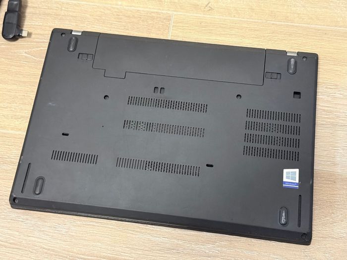 Lenovo Thinkpad T480 I5-8350u 8gb Ram 256gb Ssd