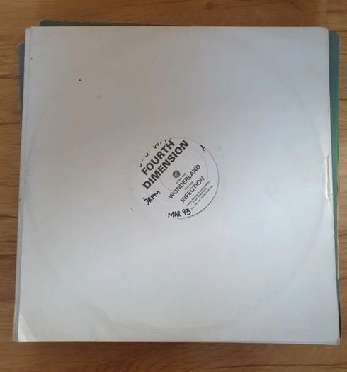 Fourth dimension - wonderland/infection - 1993 jungle