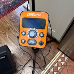 Singtrix Karaoke Party System - Excellent Condition