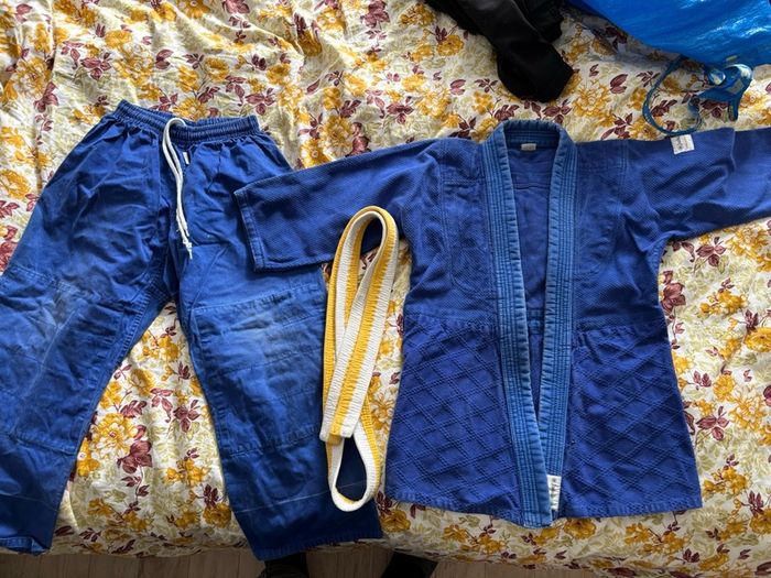 Child judo suit