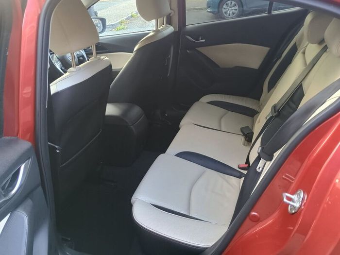 Excellent CondFresh NCT, Low Mileage, High Spec