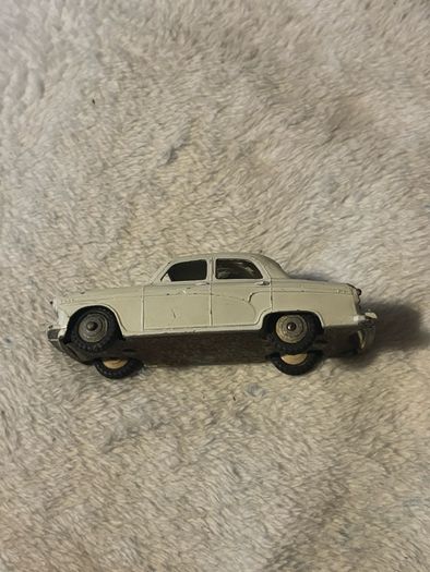 Dinky Austin