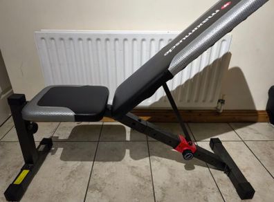 weight bench with mats
