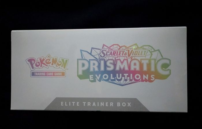 Pokemon Prismatic Evolution Elite Trainer Box