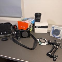 READY-TO-SHOOT Bundle: Sony zv-e10 & Sigma 18-50 f/2.8 DC DN Contemporary &Accessories