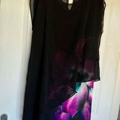 Classy chiffon black/pink dress