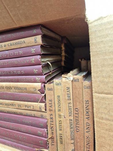 Cloth Collection of old books