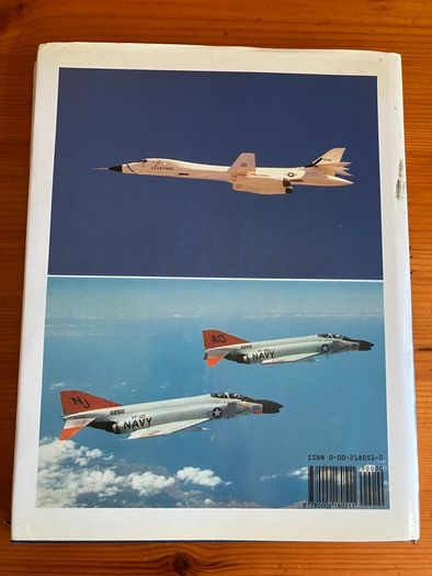 War book: 'Air Forces Of The World'