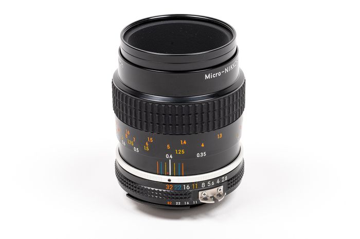Nikon Ai-s Micro NIKKOR 55mm f/2.8 MF Macro Lens [near Mint]