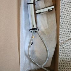 Bathroom mixer tap