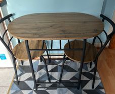 Small kitchen table and chairs