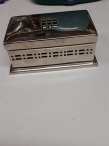 Pot pourri metal box