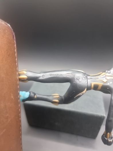 Black Panther Figure  Marvel