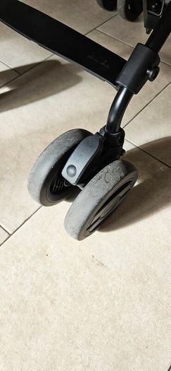 Silver Cross Stroller (with travel bag)