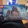 Wednesday Adams lego 76781 Wednesday and Enid's dorm room Image 3