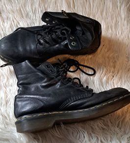 Doc Martin's boots size 7