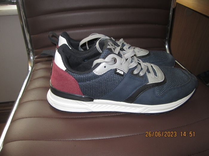 Runners size 44