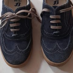 boys navy shoes 12.5/31